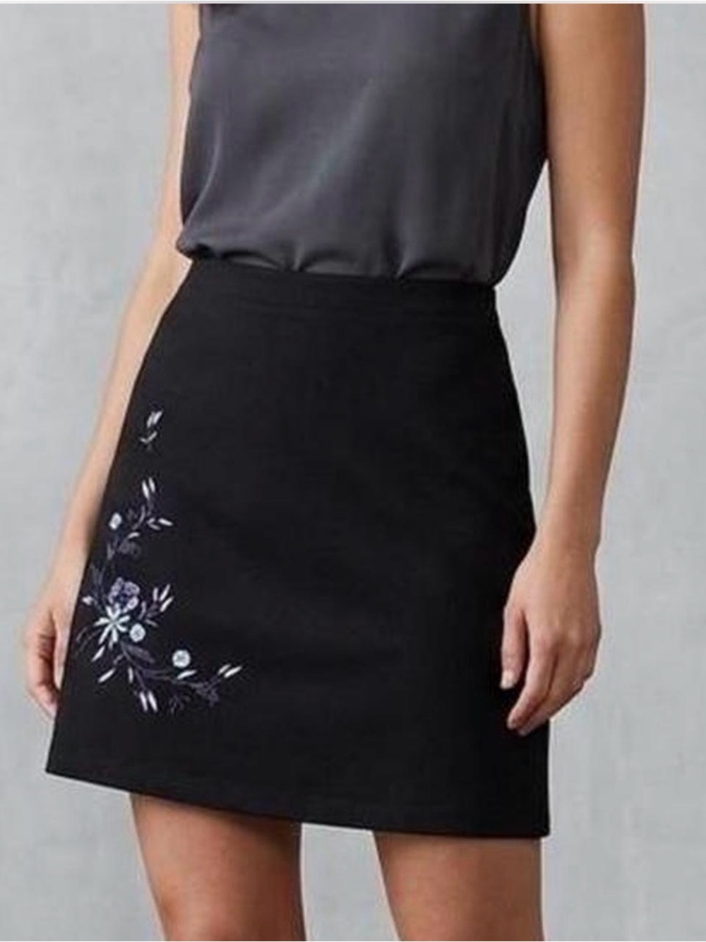 Express Black floral embroidered mini skirt with elastic waistband Size XS